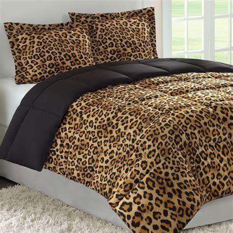 leopard print queen size bedding.